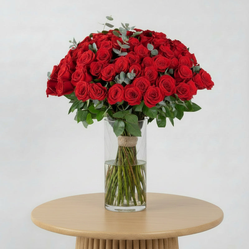 Red Roses 100 Stems With Clear Vase — same-day flower delivery in Kuwait