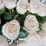 50 Premium Roses in Glass Vase Close Up