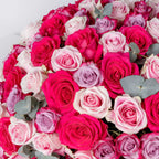 Creative  Roses in Vase Arrangement