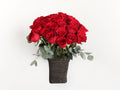 Red roses thread vase