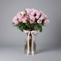 Light Pink Roses Vase | 25 Stems