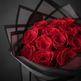 Close-up detail – Red Roses Black Wrap