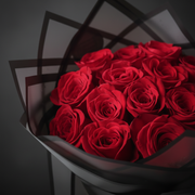Close-up detail – Red Roses Black Wrap