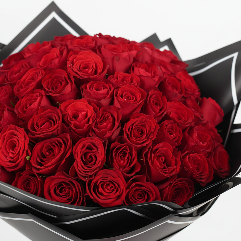 Grand 100 Red Rose Bouquet - Close Up