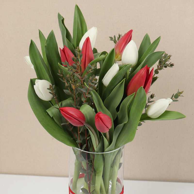 Tulip bouquet close-up